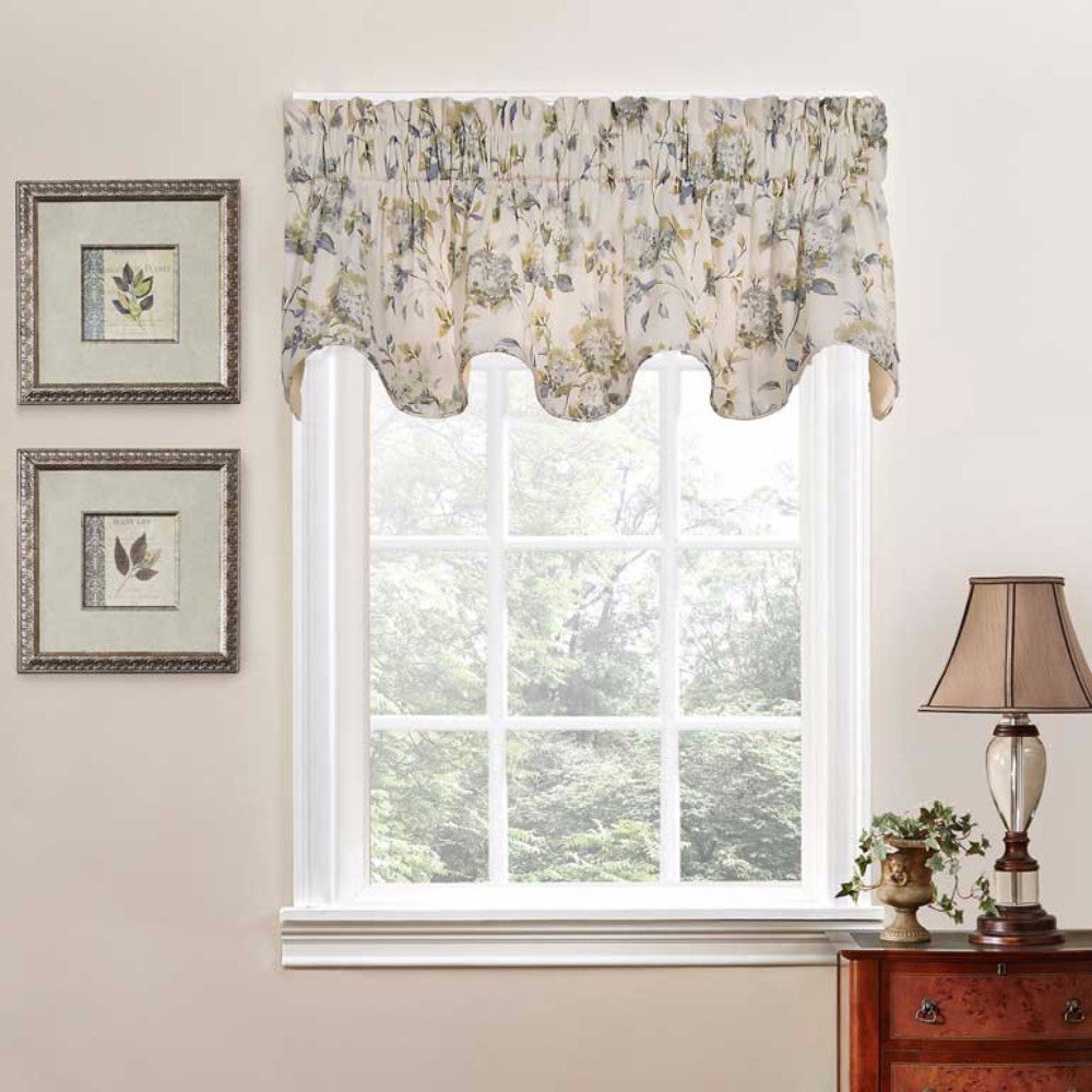 Abigail-Lined-Scalloped-Valance-Zoom